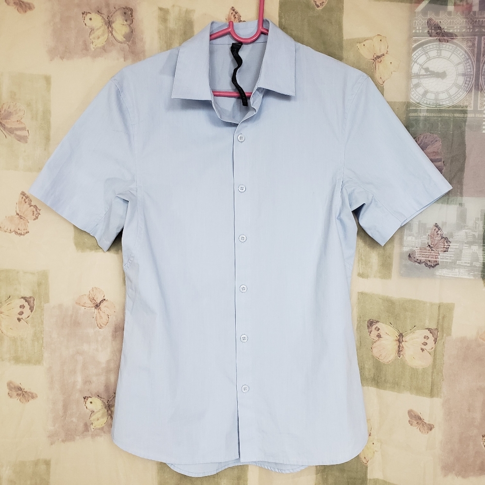 LULULEMON sky blue shirt